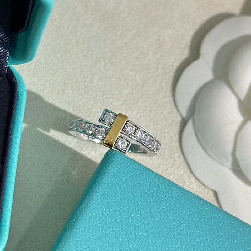 18K Tiffany Edge Bypass Ring