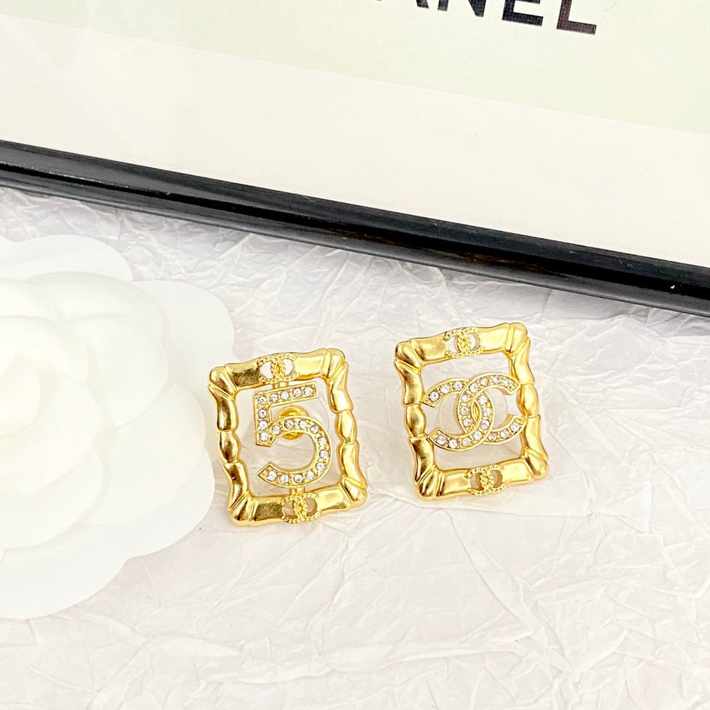 18K  Chanel No.5 Square Diamond Earrings