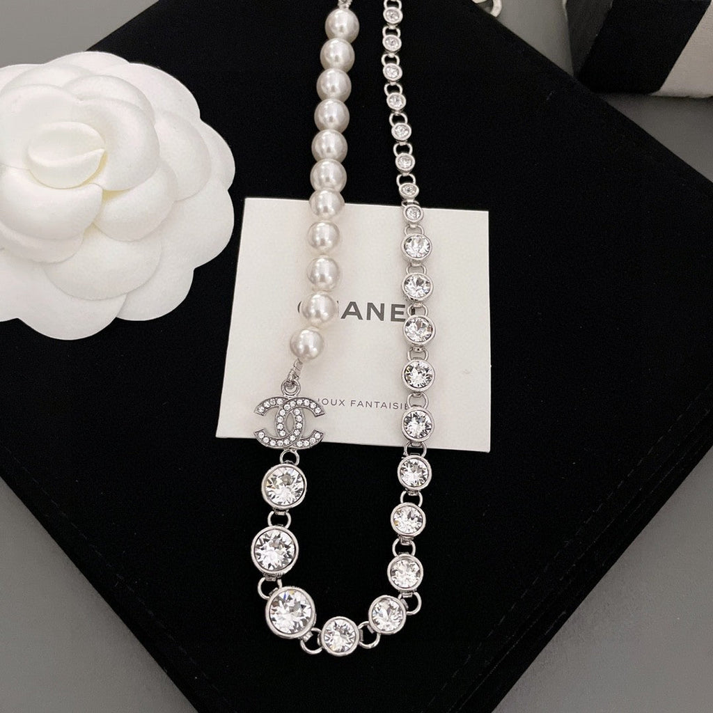 18K  Chanel Pearls Crystals Necklace