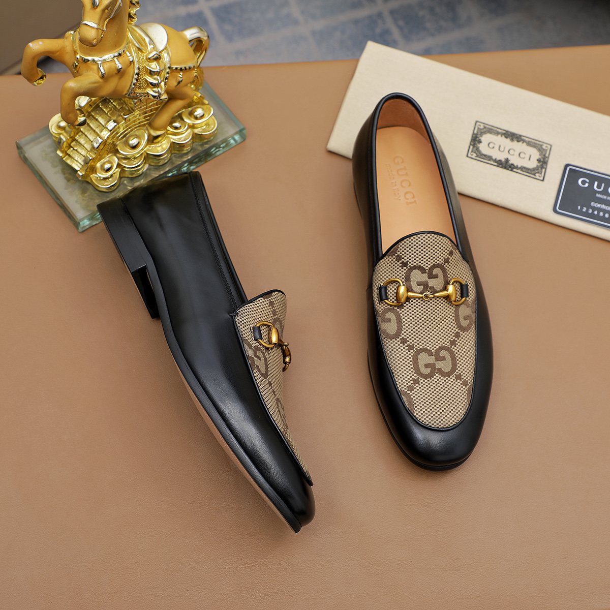 Gucci Patterned Horsebit Loafers — front