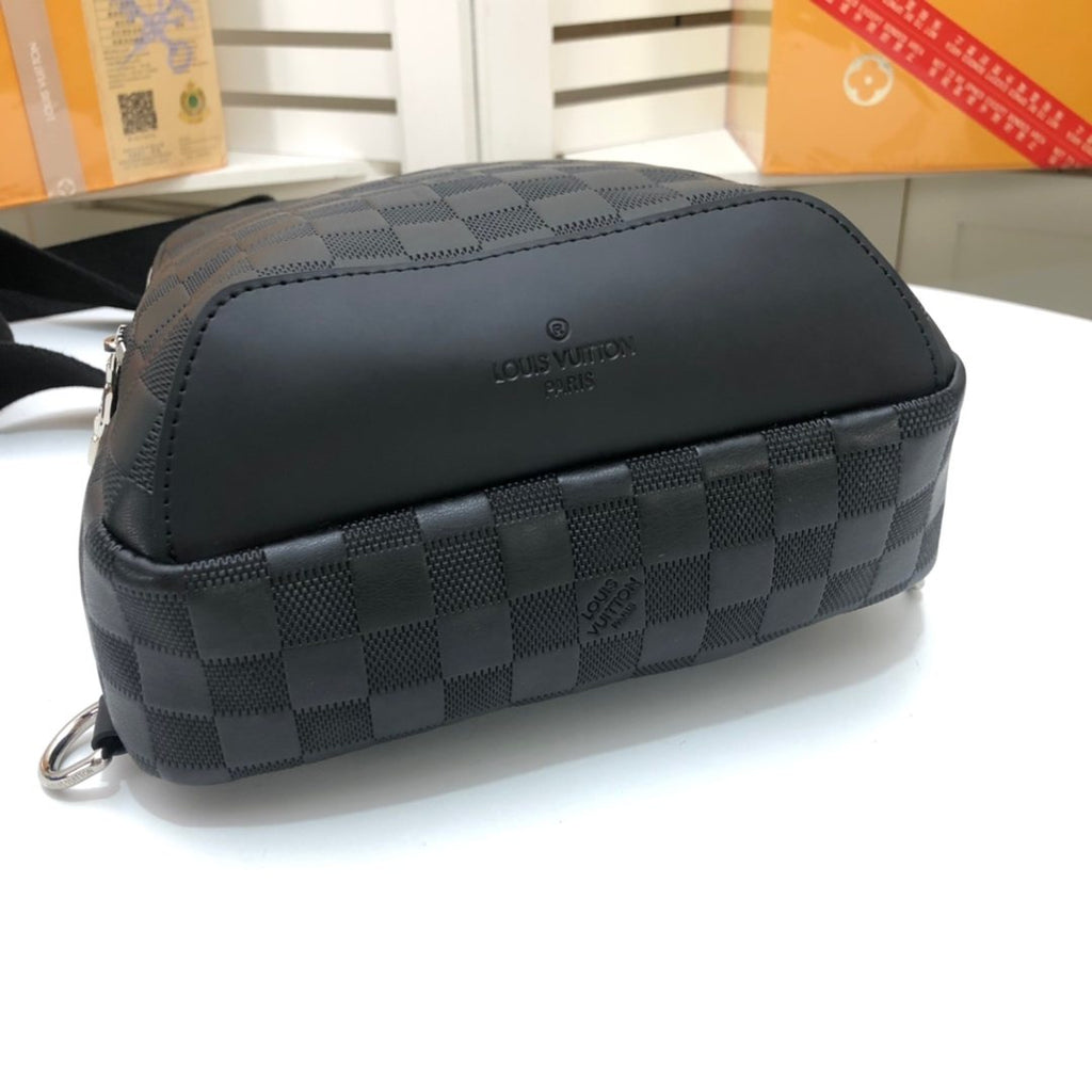 Louis Vuitton Avenue Checkerboard Sling Bag — detail