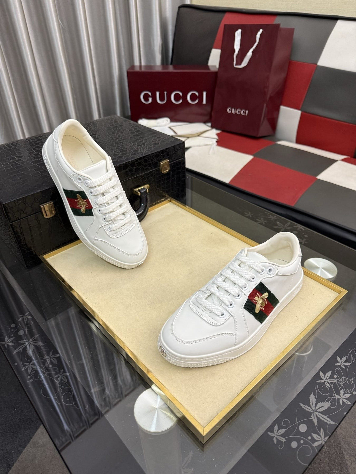 Gucci Green and Red Stripe Bee Sneakers — front