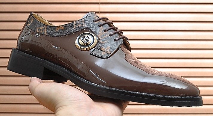 Louis Vuitton Patterned-Trim Lace-Up Dress Shoes — front