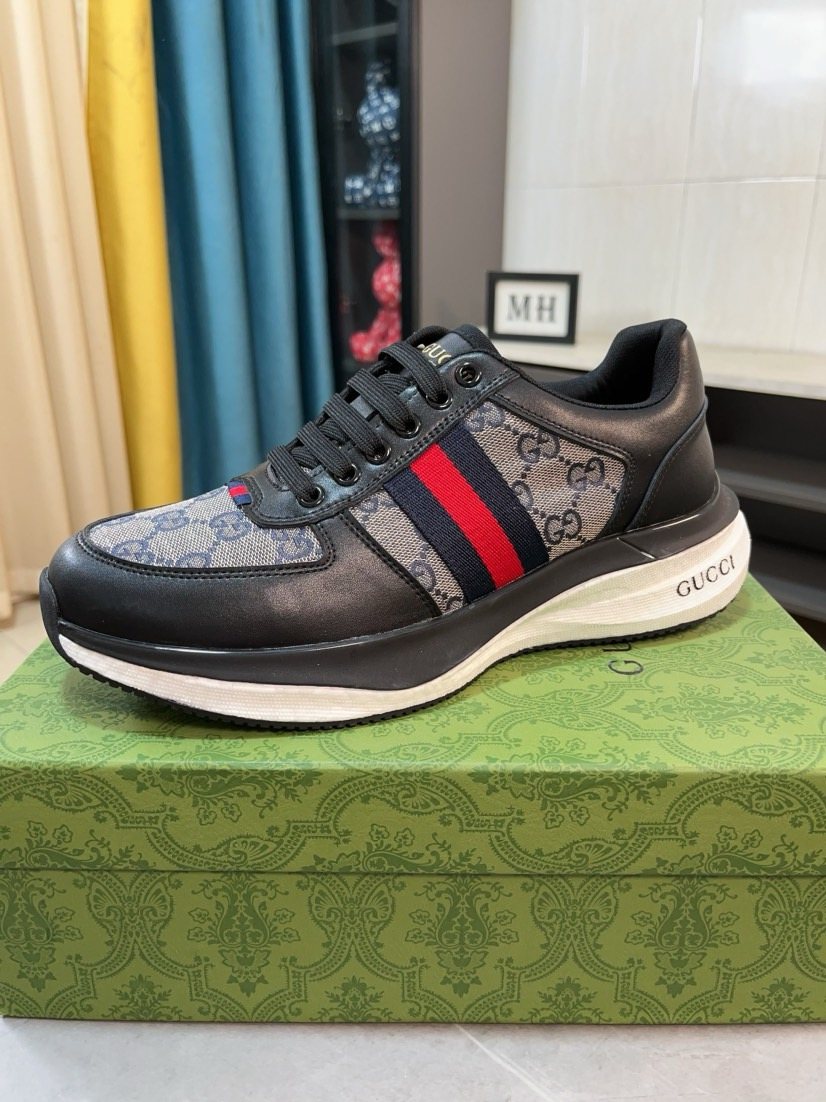 Gucci Patterned Stripe Lace-Up Sneakers — front