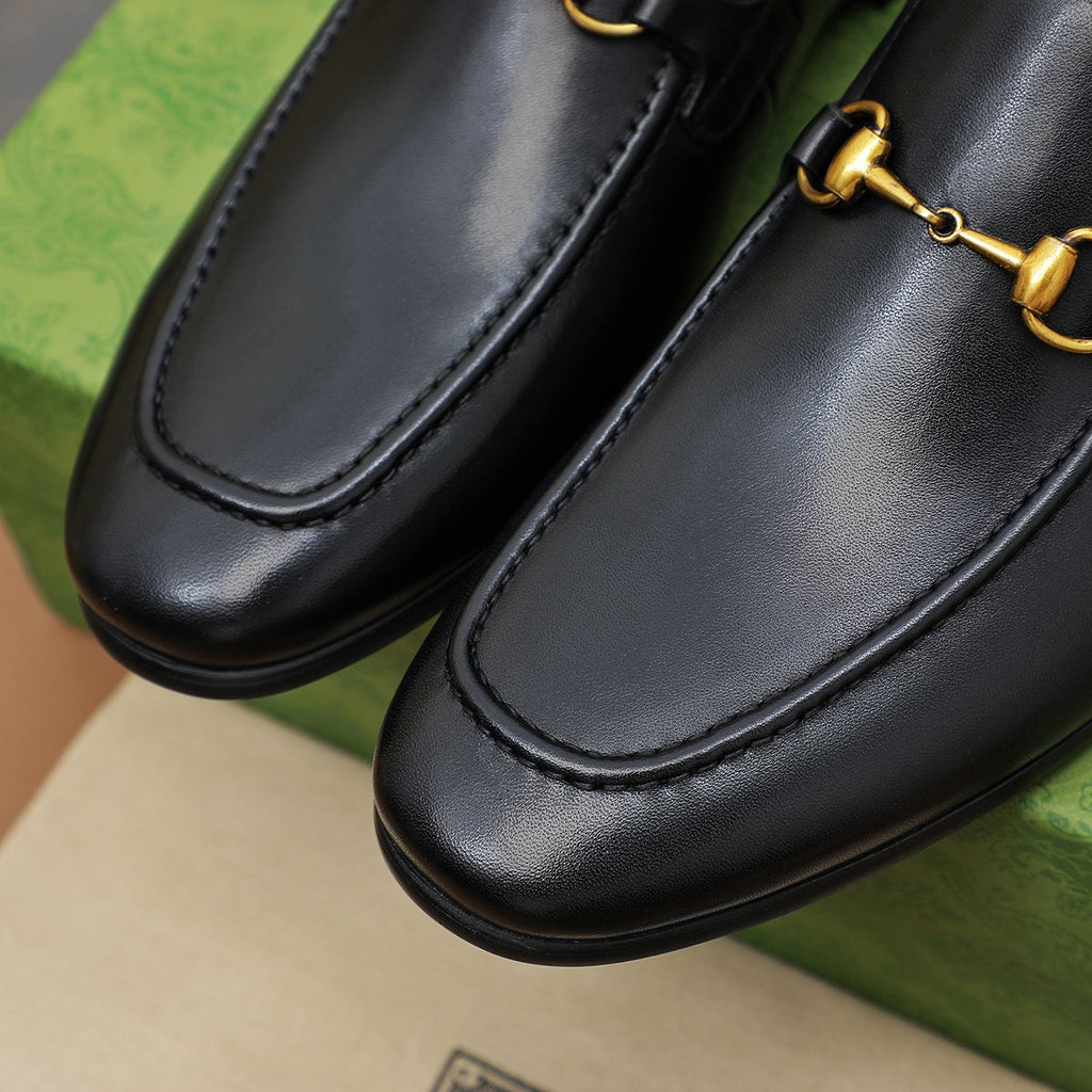 Gucci Bit-Detail Slip-On Loafers — detail