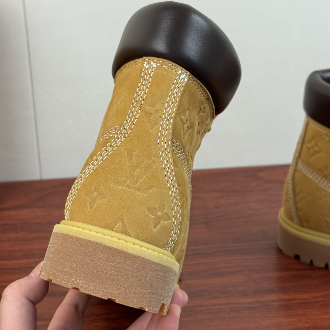 Men's Embossed Lace-Up Work Boots — back