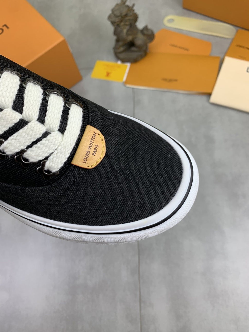 Louis Vuitton Textured Low-Top Sneakers — detail