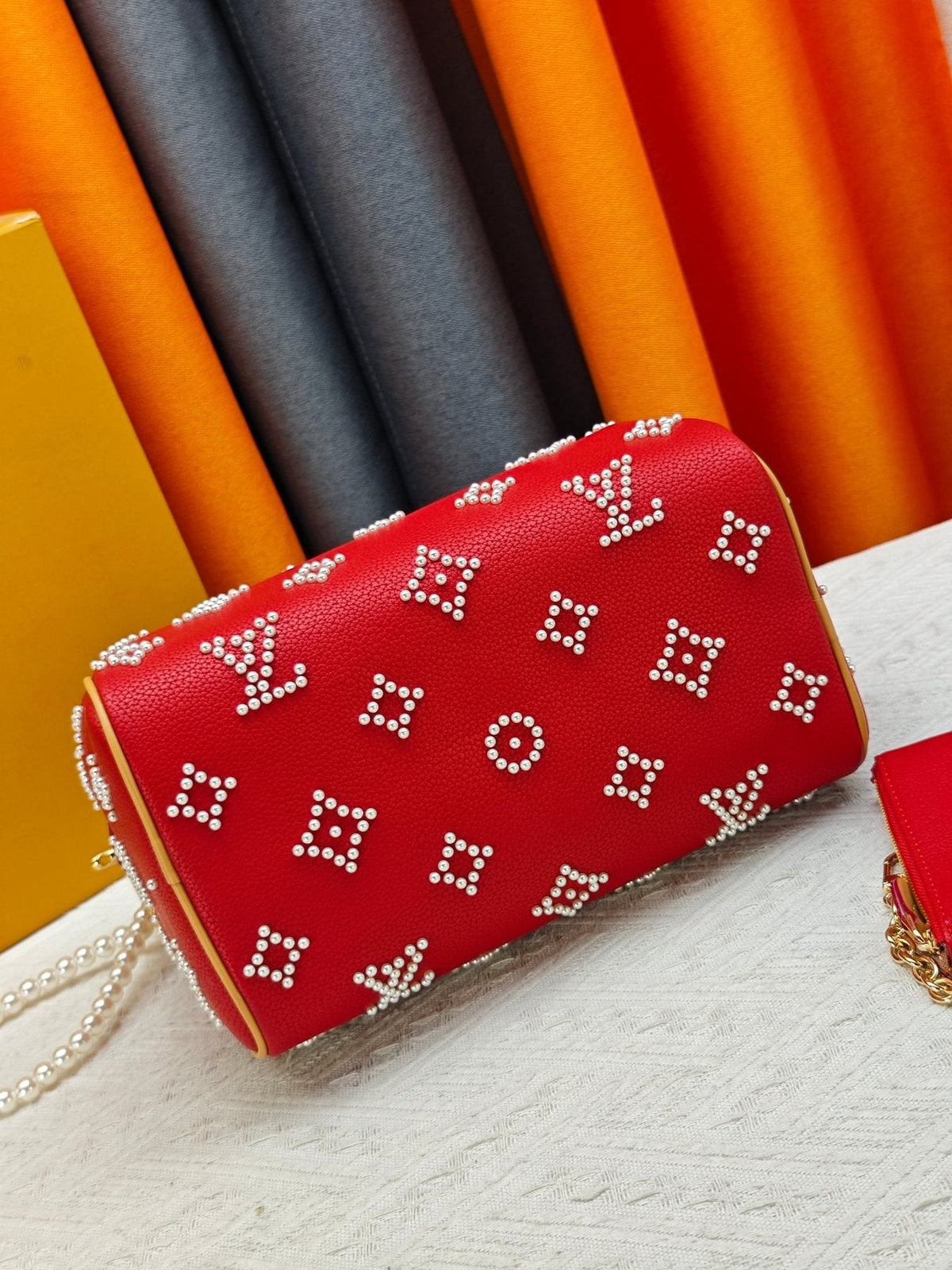 Louis Vuitton Speedy Bandoulière Pearl-Motif Handbag — detail