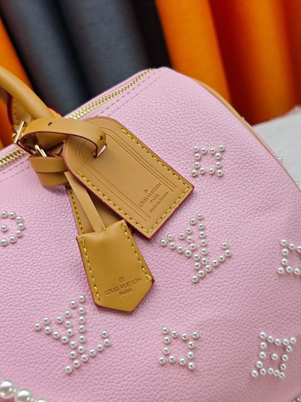 Louis Vuitton Speedy Bandoulière Pearl-Motif Handbag — detail