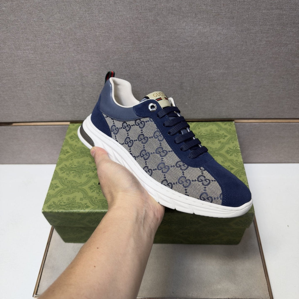 Gucci Patterned Low-Top Sneakers — model